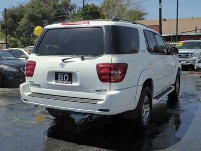 2004 Toyota Sequoia Limited